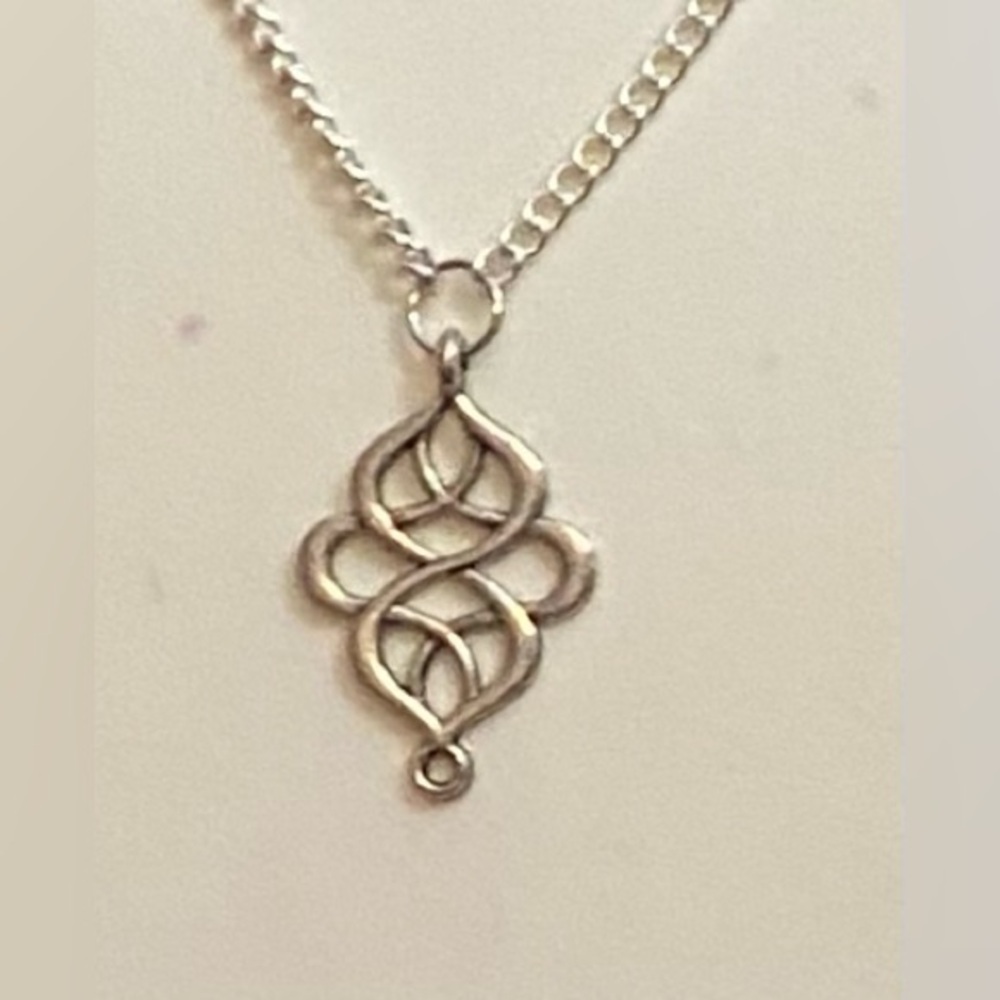NEW CELTIC KNOT necklace